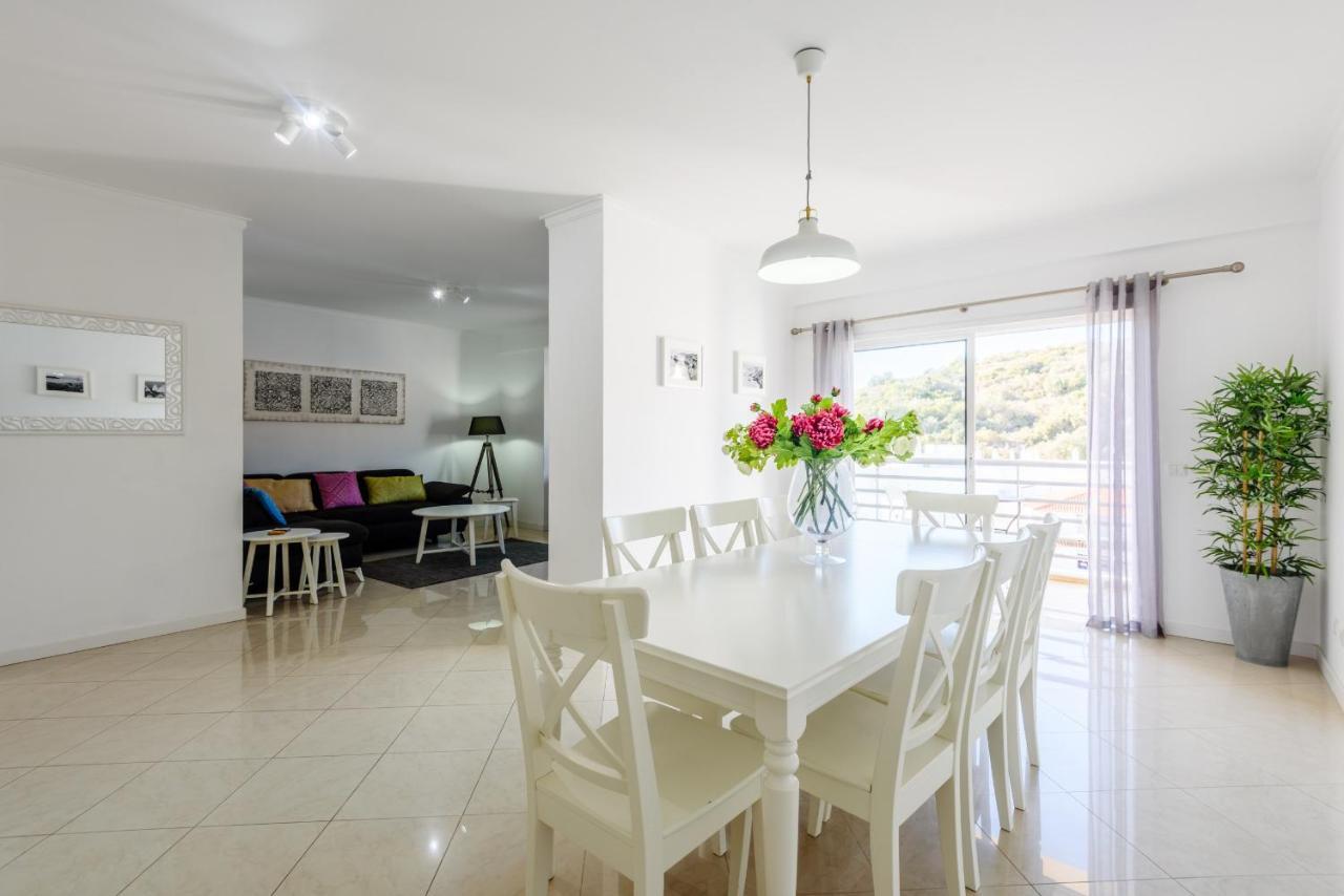 Amazing Apartment In Albufeira Extérieur photo