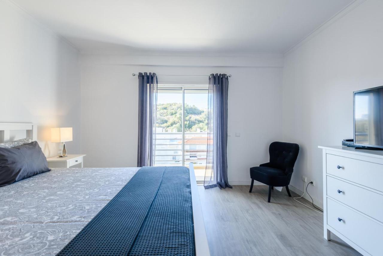 Amazing Apartment In Albufeira Extérieur photo