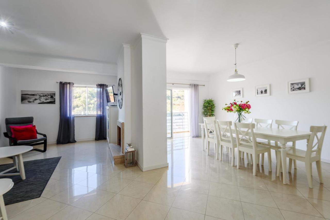 Amazing Apartment In Albufeira Extérieur photo