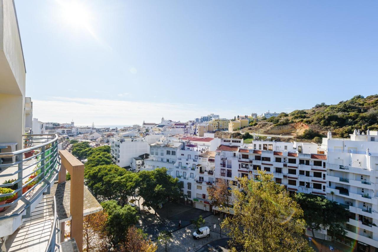 Amazing Apartment In Albufeira Extérieur photo