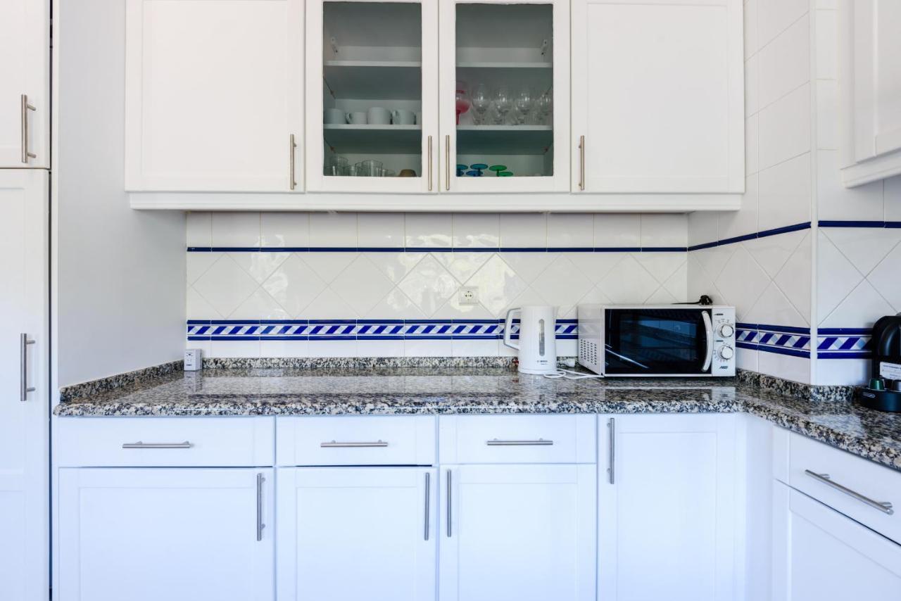 Amazing Apartment In Albufeira Extérieur photo